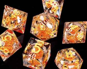 Bee Liquid Core Dice Set, D&D Resin Dice