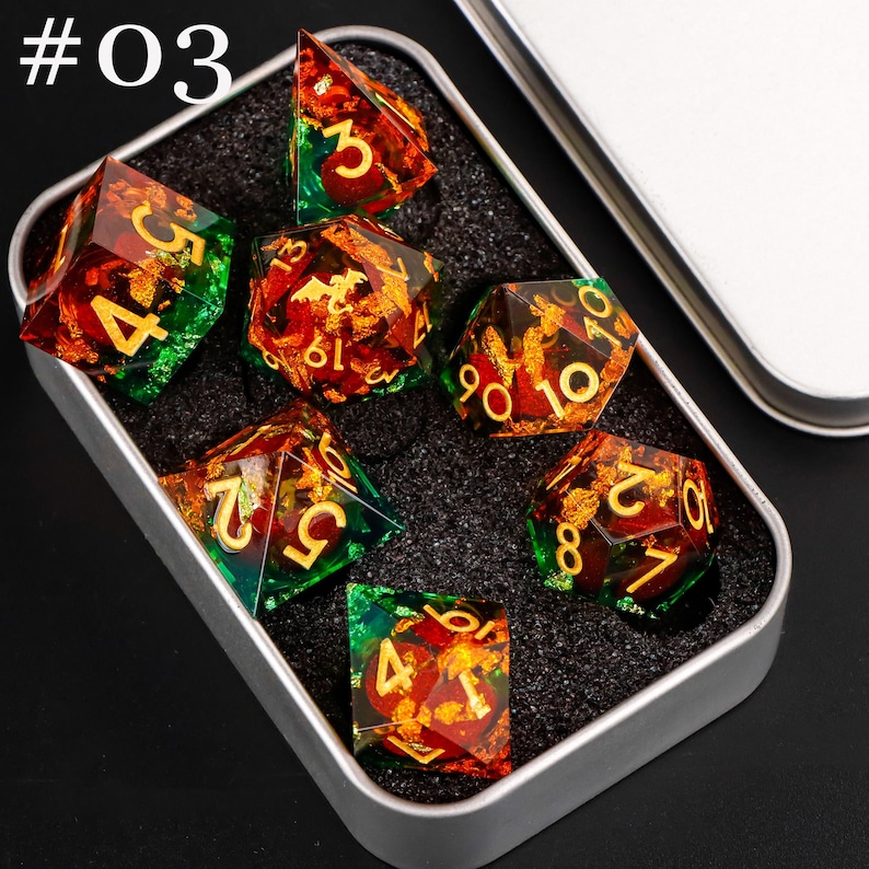 Dnd dragon liquid core dice set , liquid core d and d dice for dnd gifts ,New dragon resin liquid dice, rpg dice set, red dragon d&d dice 03