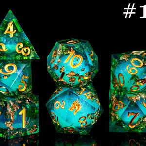 Dnd dragon liquid core dice set , liquid core d and d dice for dnd gifts ,New dragon resin liquid dice, rpg dice set, red dragon d&d dice 10