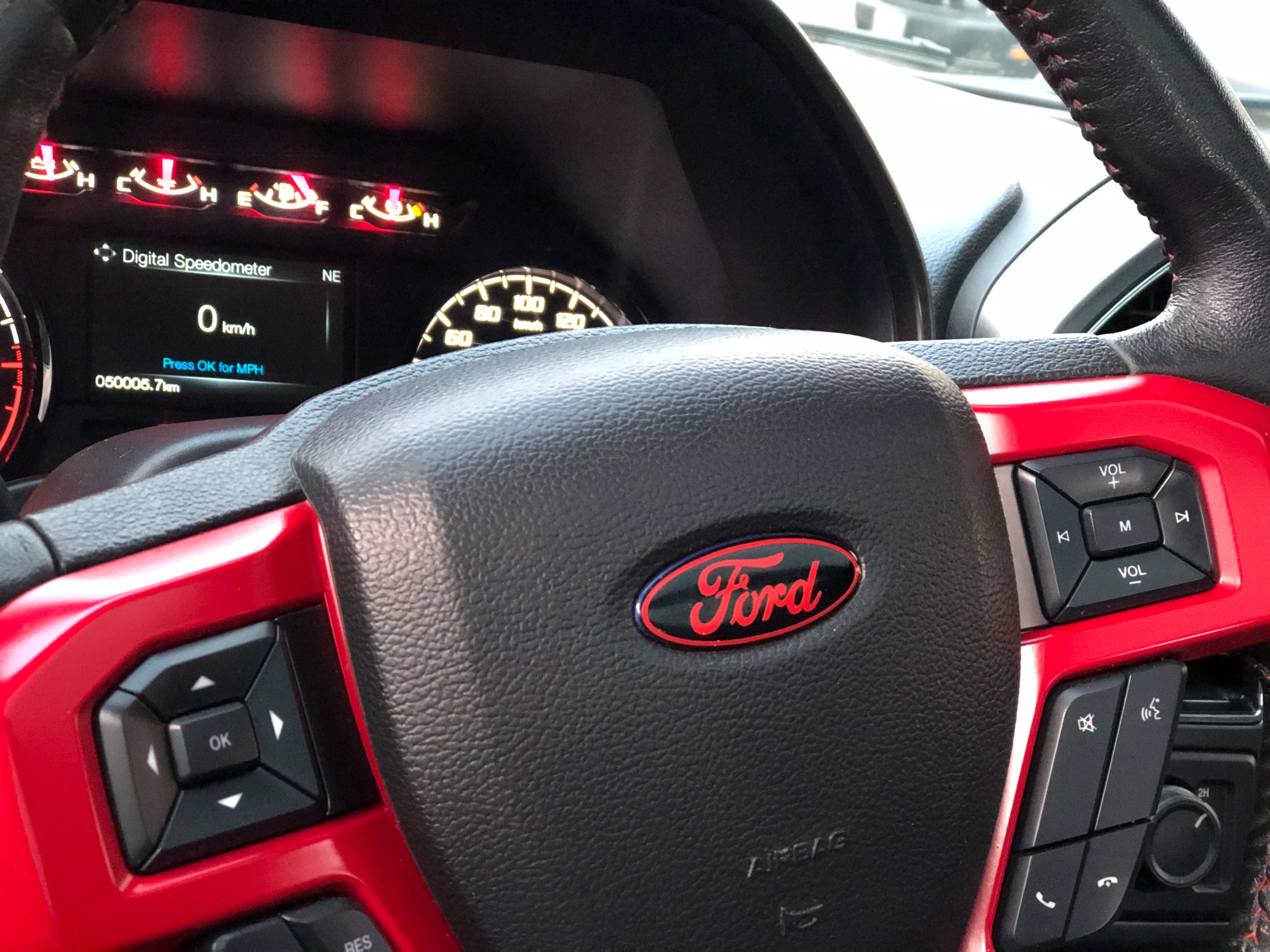 Kaufe Auto Lenkrad Dekorative Abdeckung Aufkleber Fit Für Ford