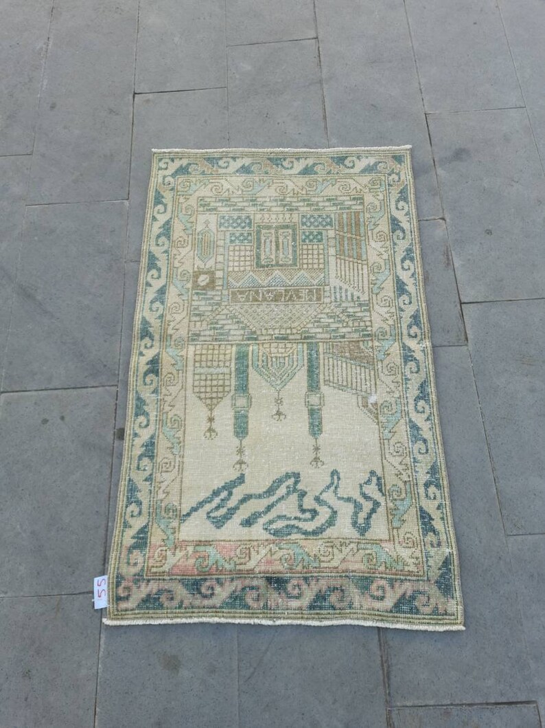 2/'5x4/'7 ft  free shipping Oushak  rug,vintage oushak rug,turkish rug,pastel oushak rug persian rug distressed rug,pirimitive rug