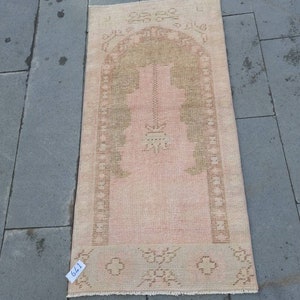 2/'5x4/'7 ft  free shipping Oushak  rug,vintage oushak rug,turkish rug,pastel oushak rug persian rug distressed rug,pirimitive rug