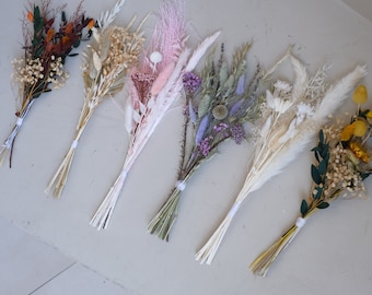 Assortiment de fleurs séchées | Bouquet de fleurs séchées | Décoration d'intérieur rustique | Composition florale à faire soi-même | Fleurs séchées bohèmes