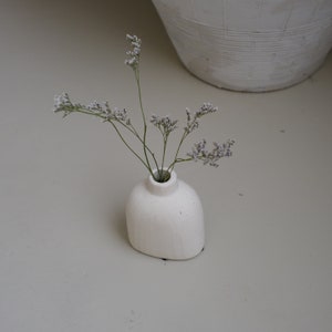 Cloud ceramic bud vase Home deco vase image 1