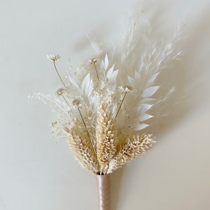 Phalaris boutonnière | Boho boutonnière | Preserved flowers | Dried flowers