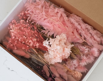 Dried flowers diy box - Pink  | Flower craft box | Build your own centrepieces | Spring flower box | Handmade | flower kit | Boho wedding