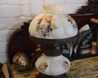 An Electric "Gone with Wind" Style Electric Table Lamp