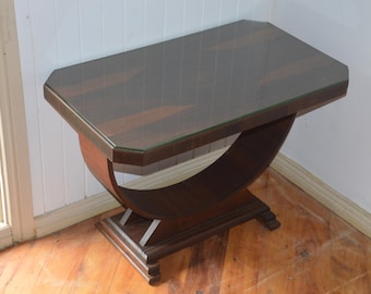 A Walnut Veneer Art Deco Era U Based Coffee Table