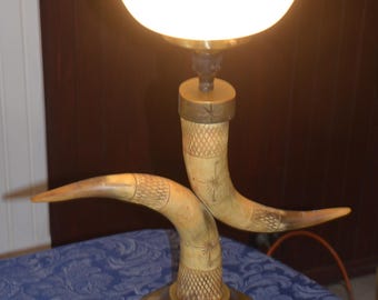A Art Deco Horn Table Lamp