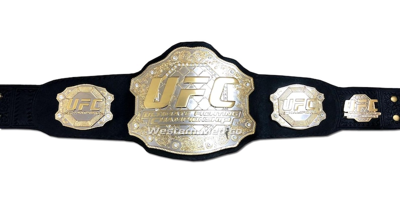 Cintura replica UFC Classic Championship Title da 8 mm in zinco: cinturino in vera pelle, taglia per adulti immagine 5