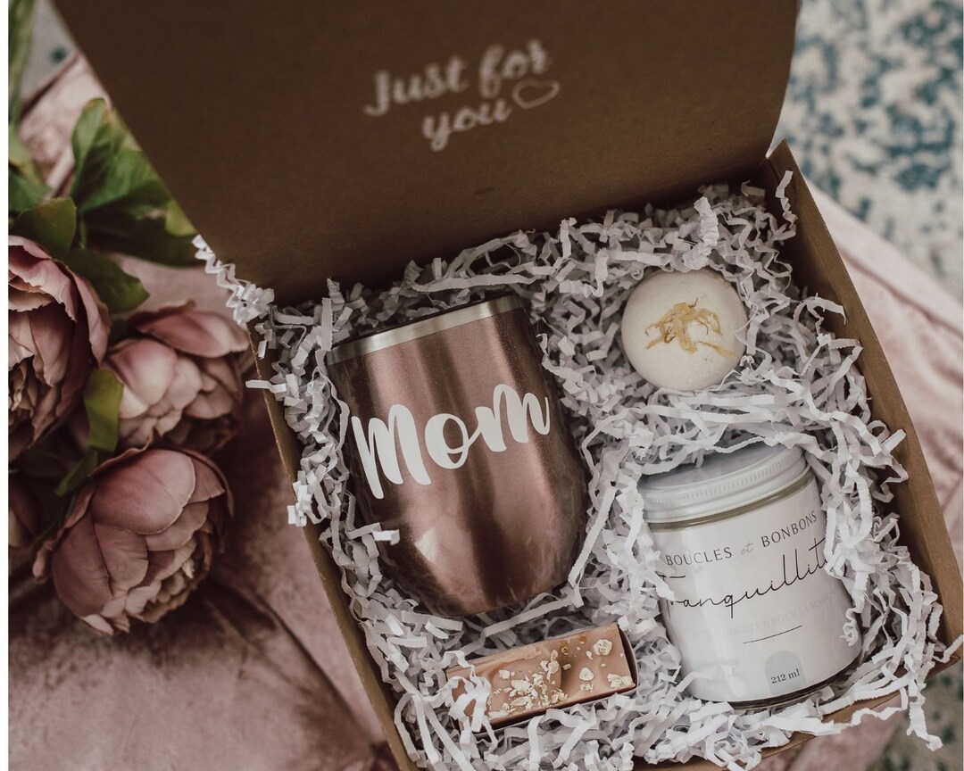 Gift Box for Mom Custom Gift for Mom Best Mom Christmas Etsy