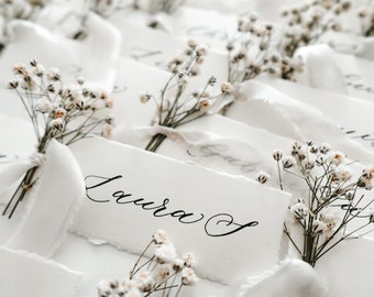 Baby's Breath Wedding Place Cards, Wedding Table Place Names, Floral Table Place Setting, Calligraphy  Place Cards with Gypsophila Flowers