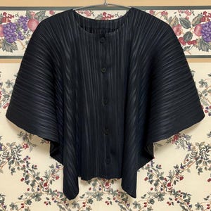 Handgjord Plisserad Blus Stretchig Kortärmad Topp Jacka Kappa Svart/Rosa Enfärgad Mönster Blus Casual Kofta