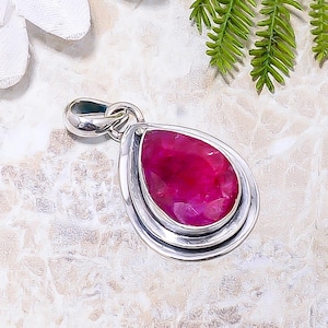 Handmade Pear Ruby 925 Sterling Silver Pendant - 32.5 Carat