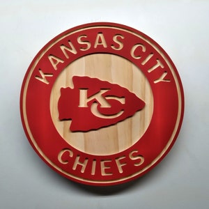Kansas City Chiefs carved wood wall hanging sign (11" round hybrid painted/natural wood grain)
