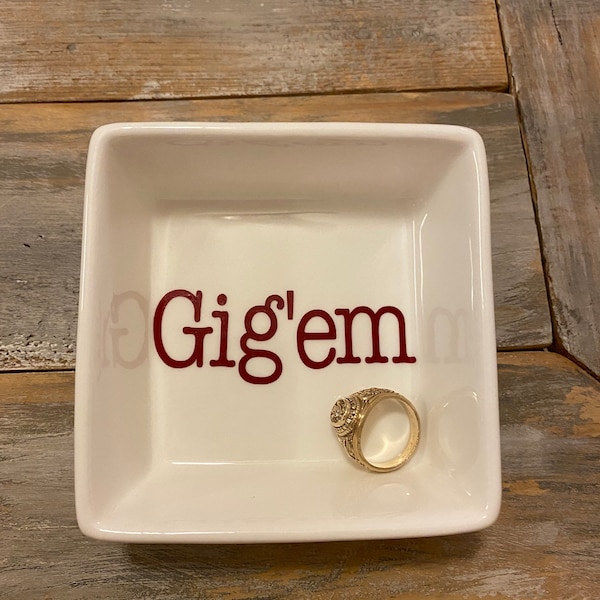 Aggie Ring Dish