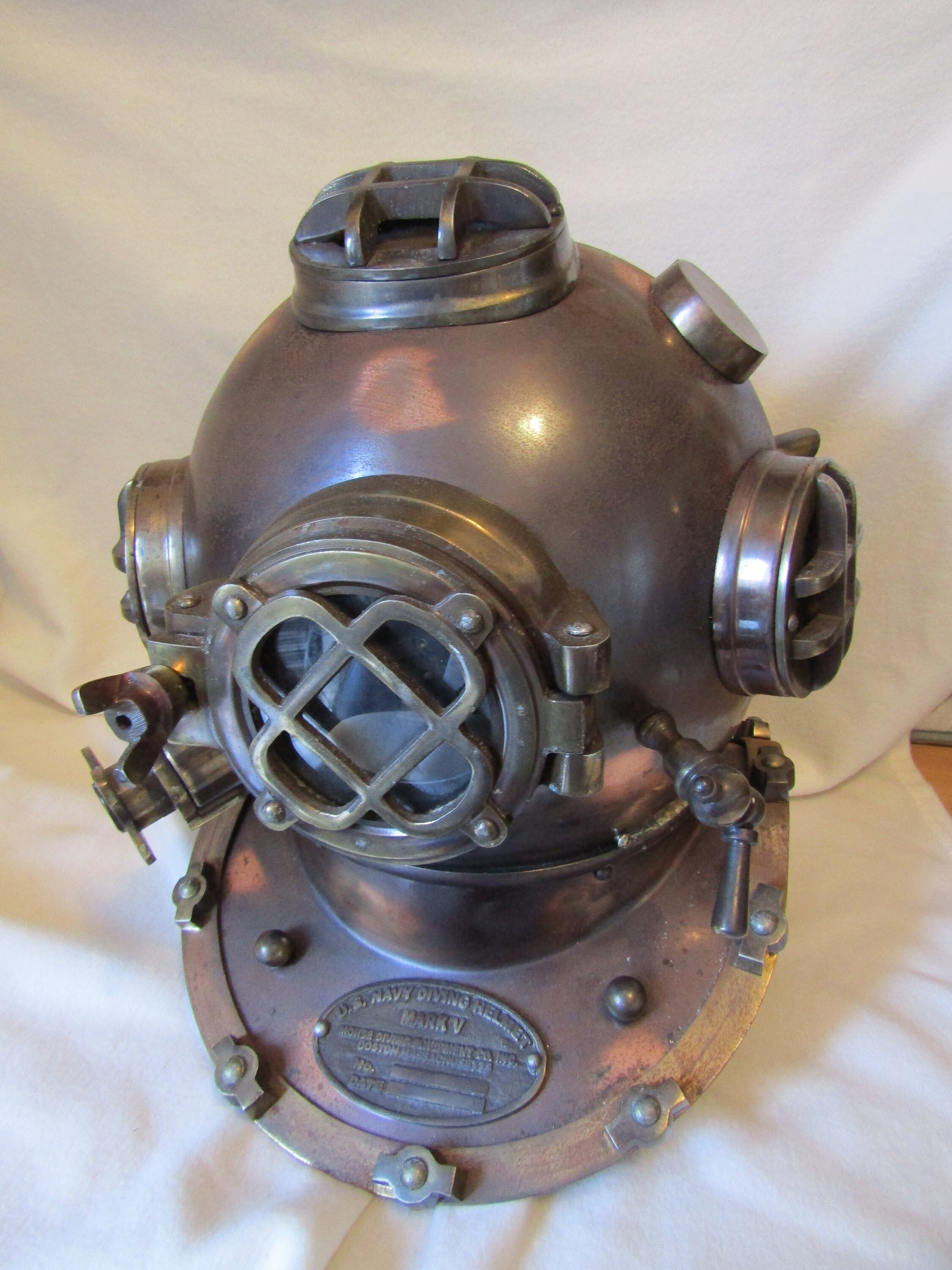米海軍潜水ヘルメット MARK V：モース潜水器具レプリカ - Etsy 日本
