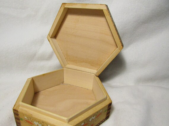 Hand Crafted Box - Hexagonal Shape - Trinket - Je… - image 3
