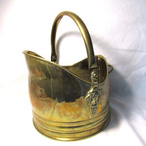 Vintage Brass Coal Scuttle - Solid Brass - Fireplace Bin - Firewood Store - Coal Storage - Firewood Storage