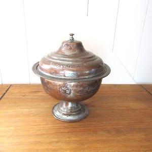 Arabian Dish - Vintage - Asian or Middle Eastern - Unique and Unusual - Copper effect - OLD dish - Old Bowl