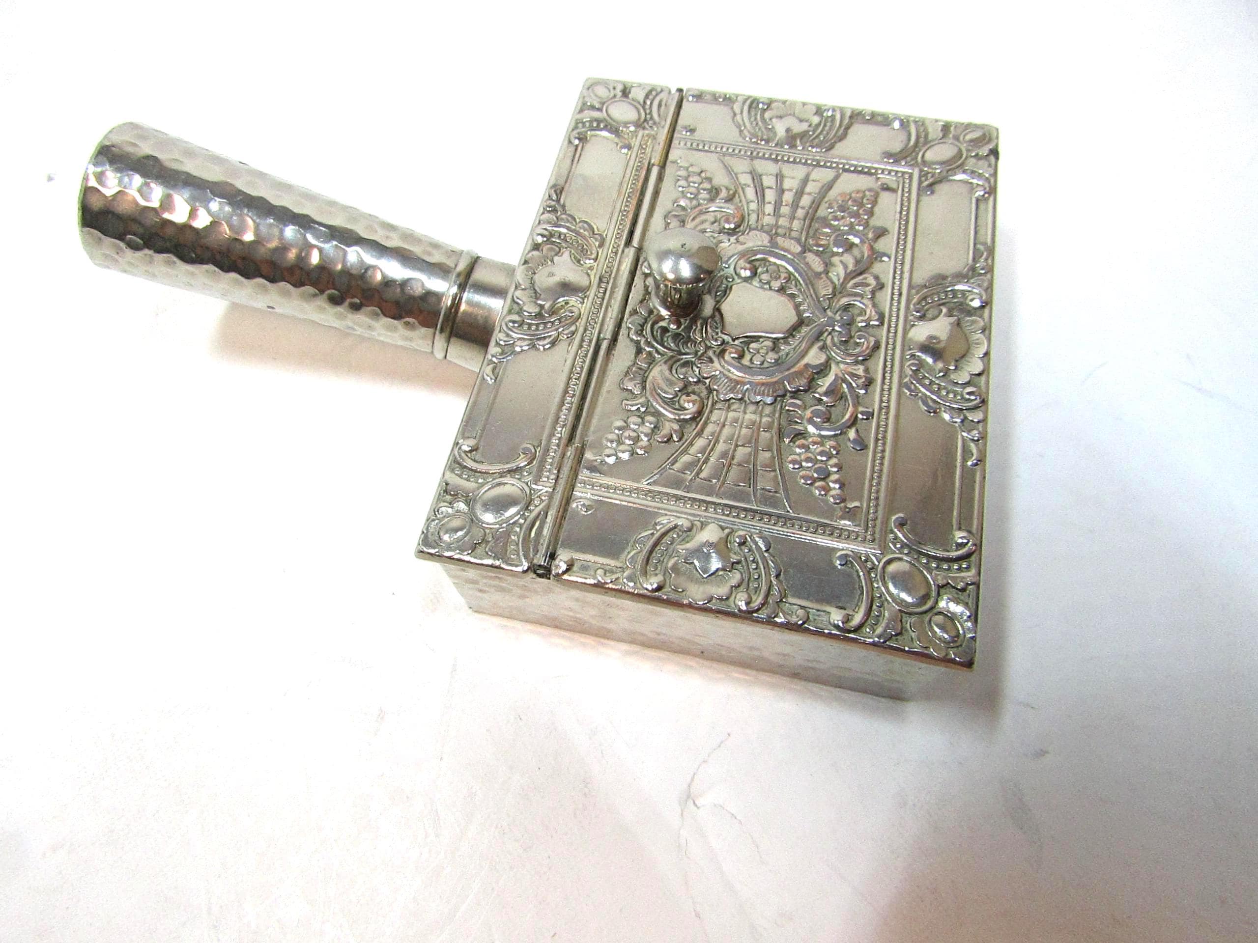 Silent butler - Etsy 日本
