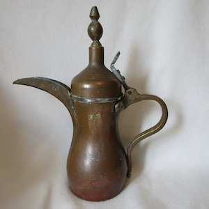 Handmade Arabian Dallah - Coffee pot - Middle Eastern Coffee jug