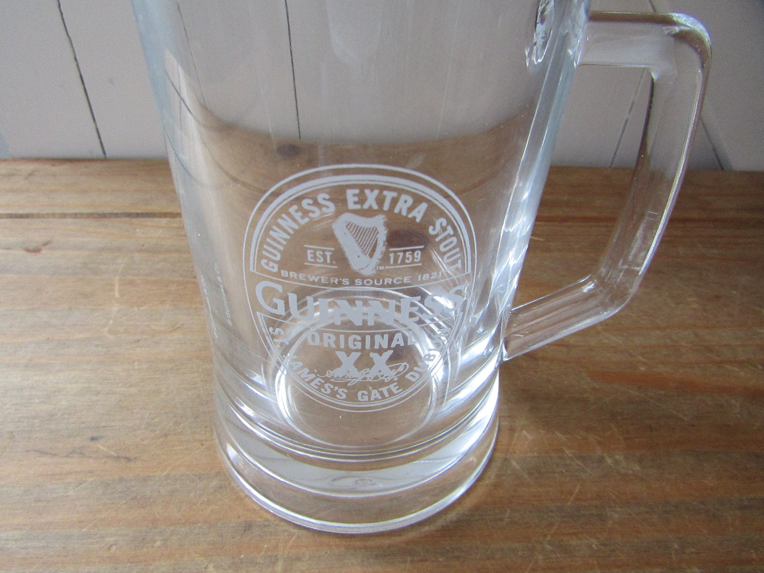 Vintage Guinness Beer Mugs 8 Clear Half Pint Logo Pub Glasses - household  items - by owner - housewares sale 