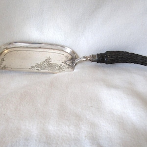 Silver Plated Crumb Sweep - Horn handle - Victorian