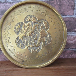 Brass Arabic Tray  - Lovely Handmade Arabic repoussé - Camel