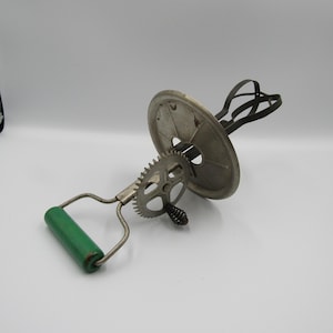 Vintage hand held - Whisky Egg beater - Kitchen tool = Food Mixer