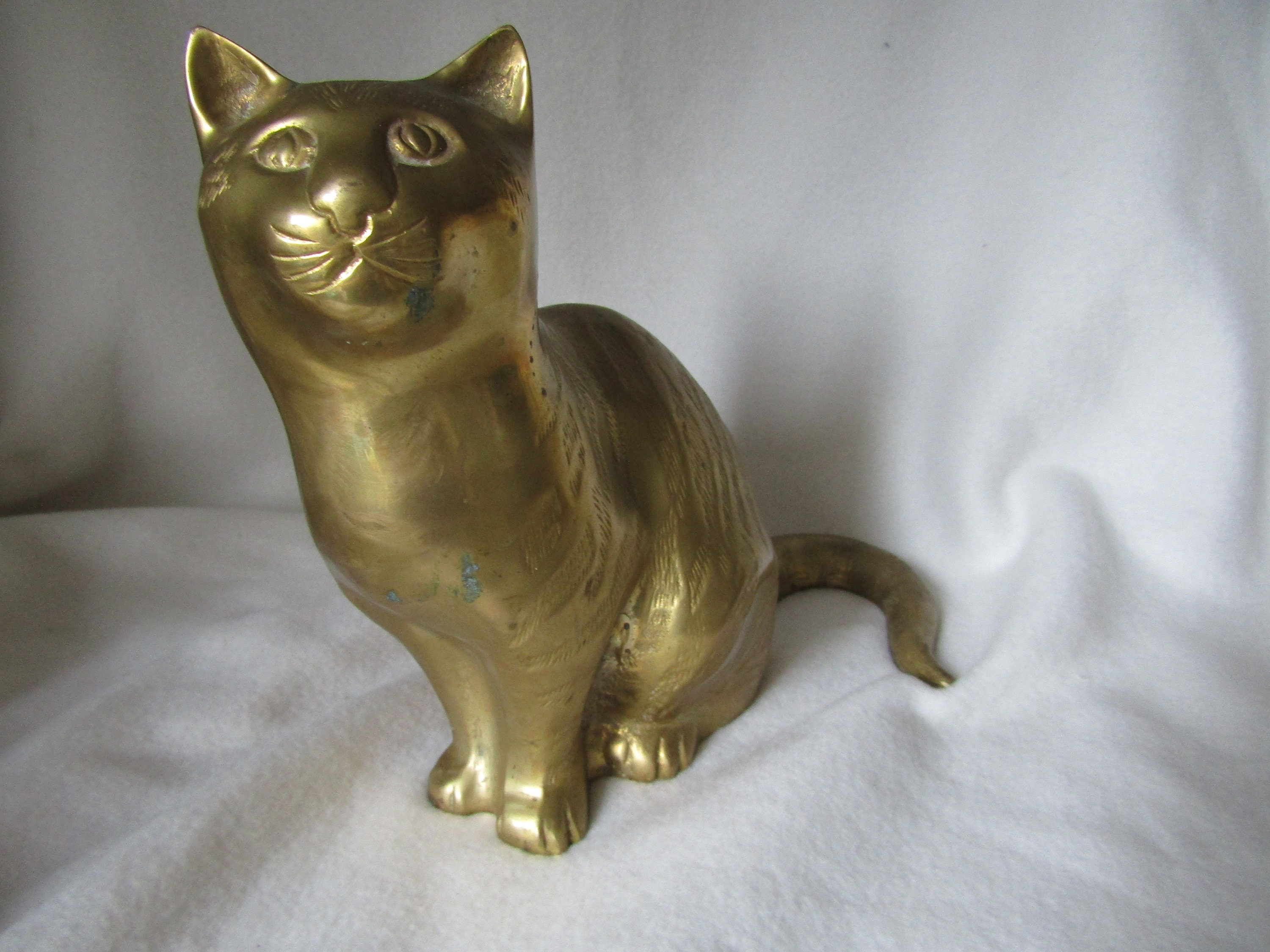 Small Brass Sleeping CAT Figurine Made in Korea Vintage MCM Style Kitty  Feline