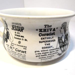 Portmeirion Pottery 'Corset'-reeks - kamerpot - 1960 - 1970 - korsetten - reclame korsetten