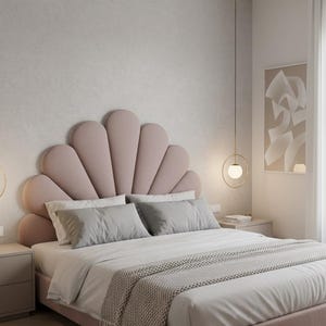 Handgefertigtes Kopfteil aus Samtschale: Luxuriöse Polsterwand