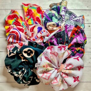 Mystery Grab Bag of 6 Bows, Hair Bow Grab Bag, Shredded Hair Bow, Bullet Fabric, Fabric Bow, Hair Bows for Girls, Baby Shower Gift, Baby Bow