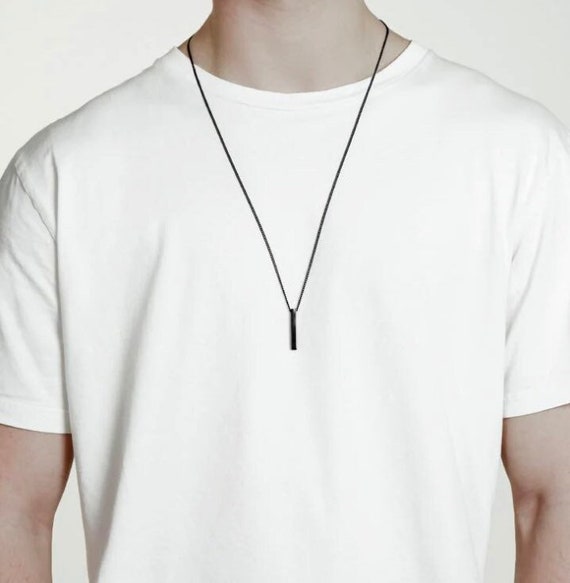Pendiente y Collar para Hombre 3D Vertical Bar Necklaces for Men, Laye –  Nantli's - Online Store | Footwear, Clothing and Accessories