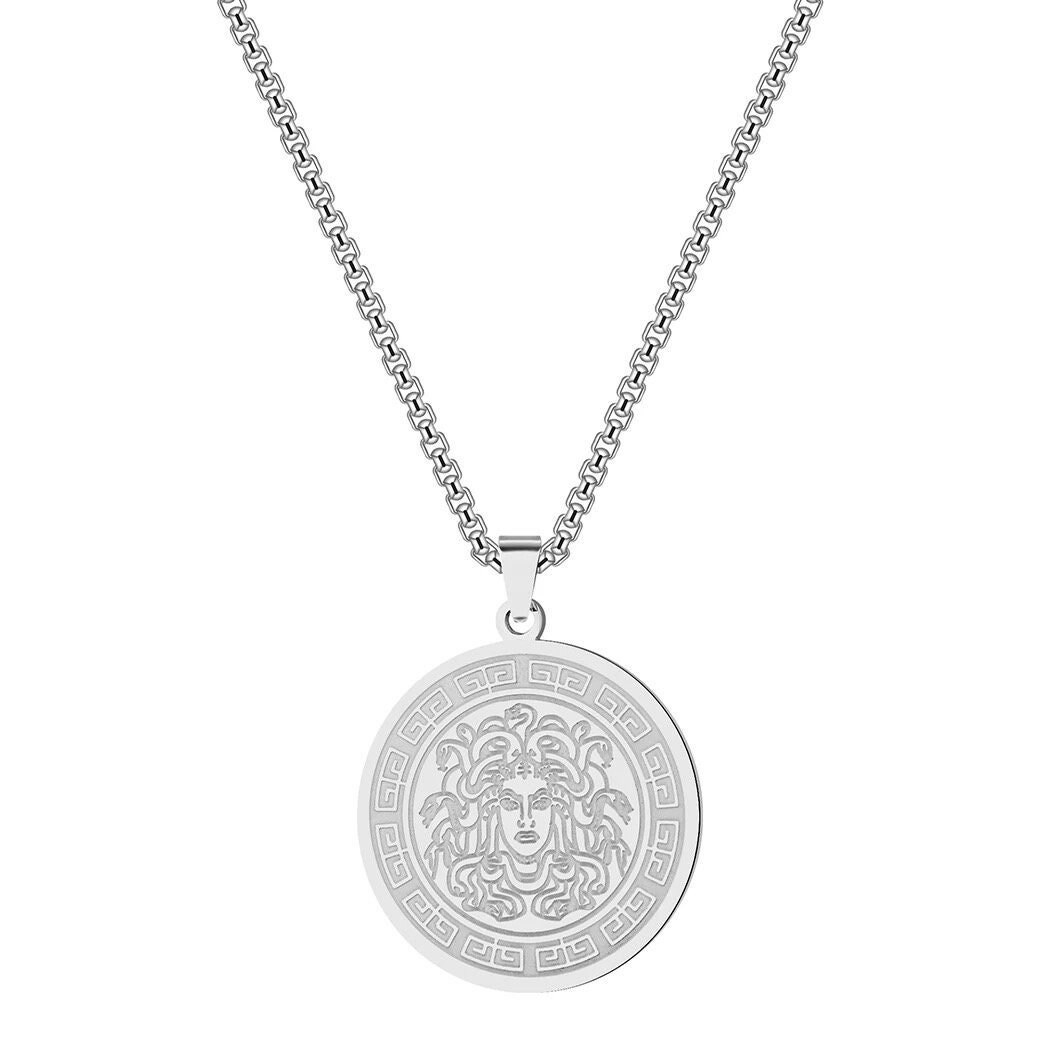 Versace on sale pendant silver