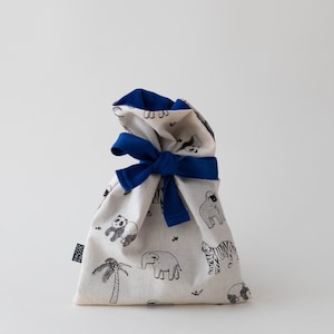 Gift bag animals nature and blue