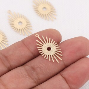Brass earrings-Earring copper accessories-Earring connector-Brass earring charms-Earring pendant-Brass jewelry-Sun shape earrings BR0952