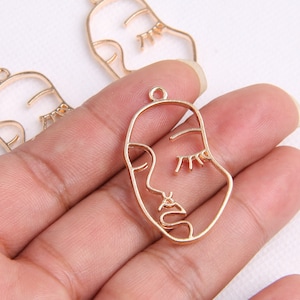 Alloy earring connector -Alloy earrings charms-Face shape earrings-earring pendant-Geoometrical shape findings-Jewelry discovery BR0258