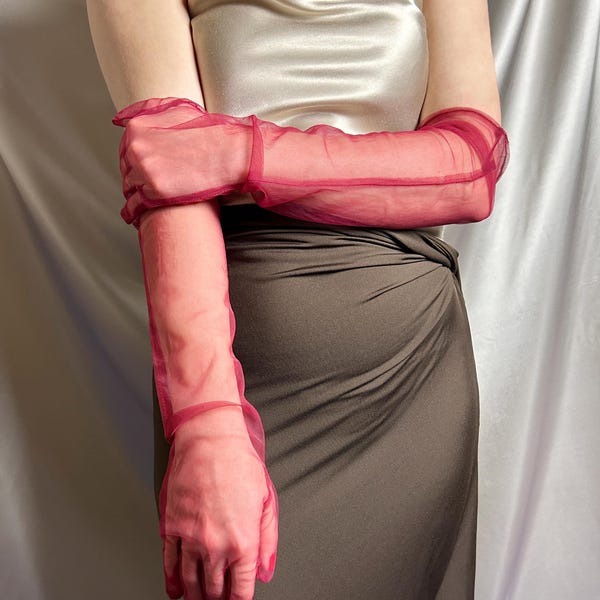 Guantes largos de tul transparente rojo burdeos