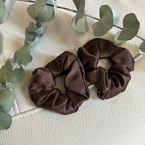 Chocolate Brown Pure Silk Soft Scrunchie
