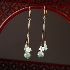 Green Jade Earrings Long Tassel Earrings Handmade Vintage Earrings Flower Drop Earrings Ethnic Chinese Style