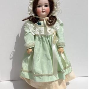 Antique Gebrüder Kühnlenz Gbr 165 K Doll, Crafted In Germany. 22 Inches (56 Cm). Good Conditions.
