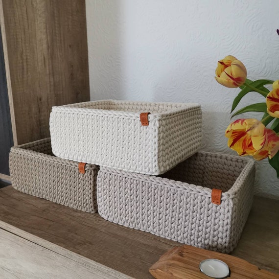 Geruïneerd Tact ergens bij betrokken zijn Rechthoekige gehaakte mand met houten voet Gehaakte opbergmand - Etsy België Geruïneerd Tact ergens bij betrokken zijn Rechthoekige gehaakte mand met houten voet Gehaakte opbergmand - Etsy België