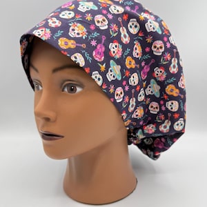 Cuffia da chirurgo da donna / Stile europeo / Strumenti e teschi del Giorno dei Morti con chiusura a levetta regolabile