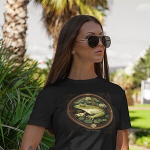 Camiseta de la carta del tarot de la rana para los amantes de la rana Camiseta de la carta del tarot para las mujeres y los hombres Camiseta de la rana para los amantes de la rana Camiseta de regalo