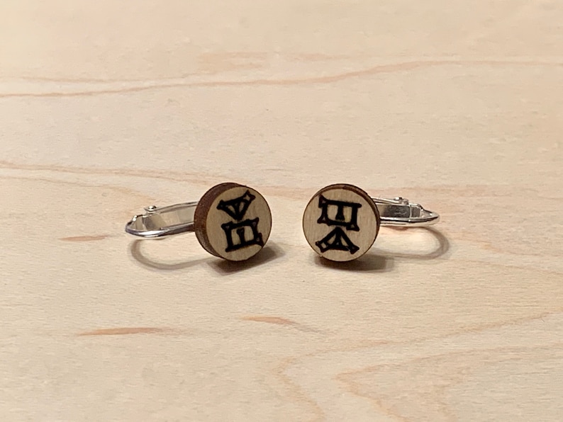 Clip-on Earrings Cuneiform Sign image 2