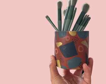 Make up brush holder  /  succulent planter pot / concrete pottery/ 3 inch planter plant pot / hand painted pottery / makeup brush holder