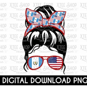 Könnte beinhalten: Ein digitaler Download einer schwarz-weißen Silhouette einer Frau mit einem rot-weiß-blauen Bandana mit der Flagge Guatemalas. Die Frau trägt eine Sonnenbrille mit der Flagge Guatemalas auf einem Glas und der amerikanischen Flagge auf dem anderen. Der Text "DIGITALER DOWNLOAD PNG" befindet sich am unteren Rand des Bildes.