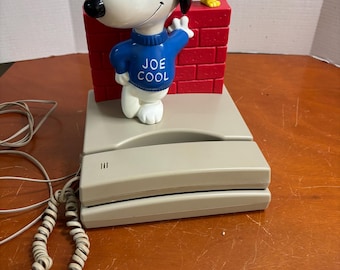 Klasyczny telefon Woodstockowy Snoopy Joe z filmu Peanuts. * Nieprzetestowany *